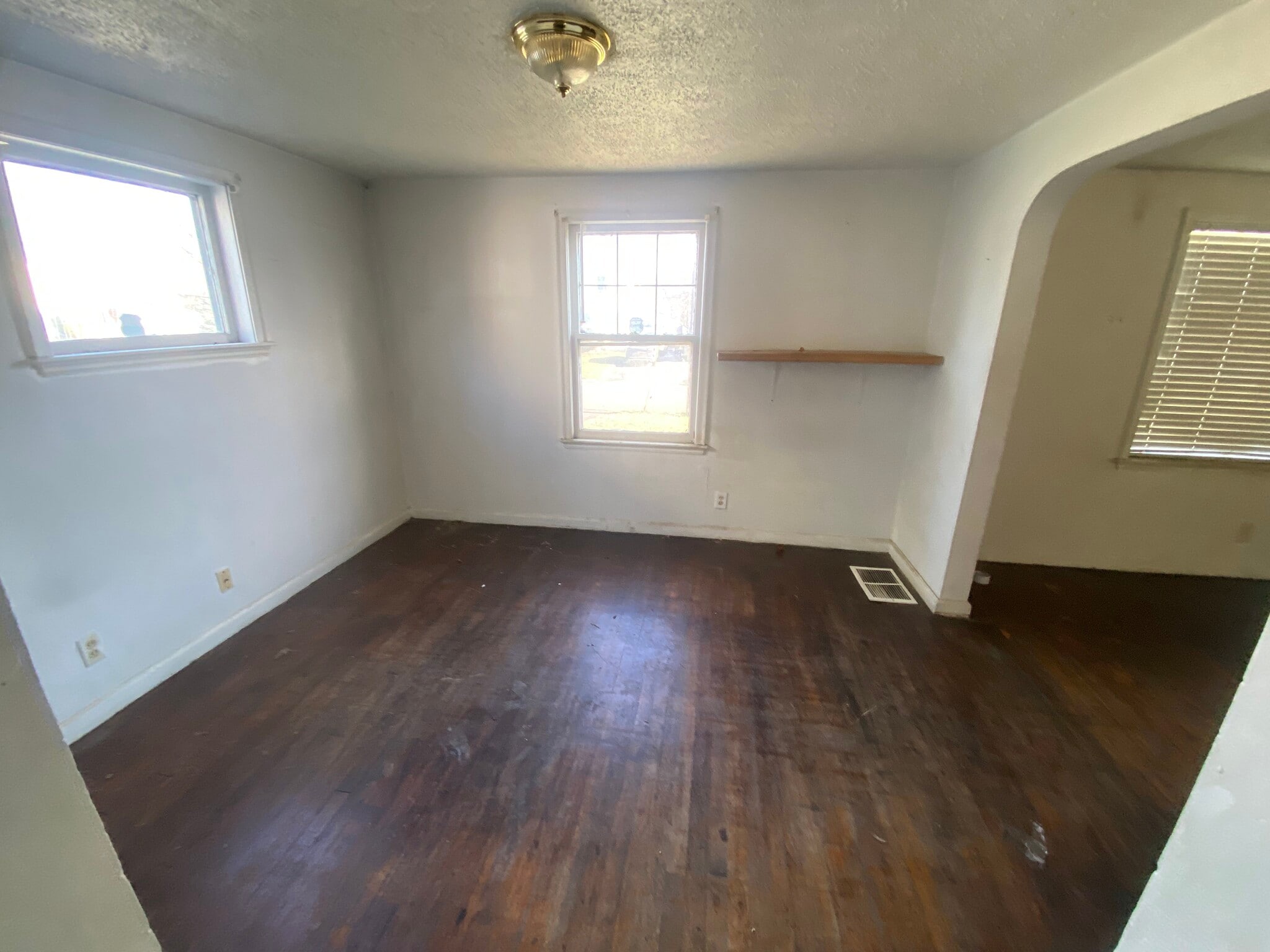 Building Photo - 2429 Bretton Pl