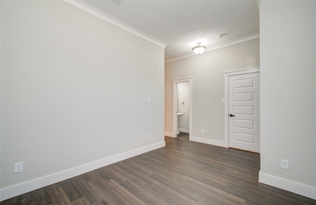 Building Photo - 18150 Moonlit River Dr