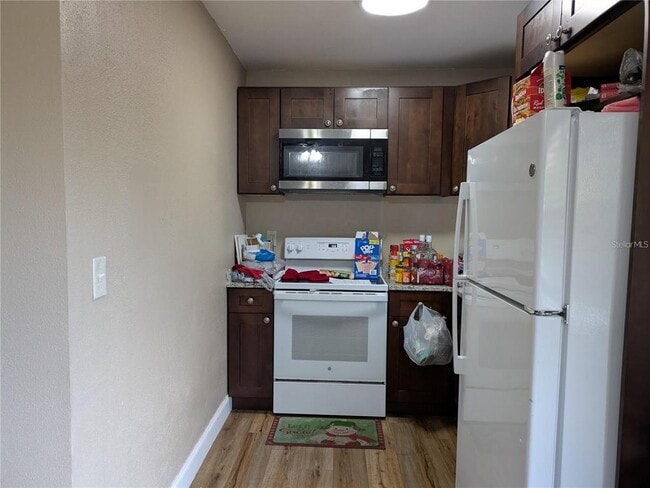 Building Photo - 2500 Harn Blvd