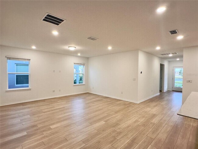 Building Photo - 4685 Citrus Cir