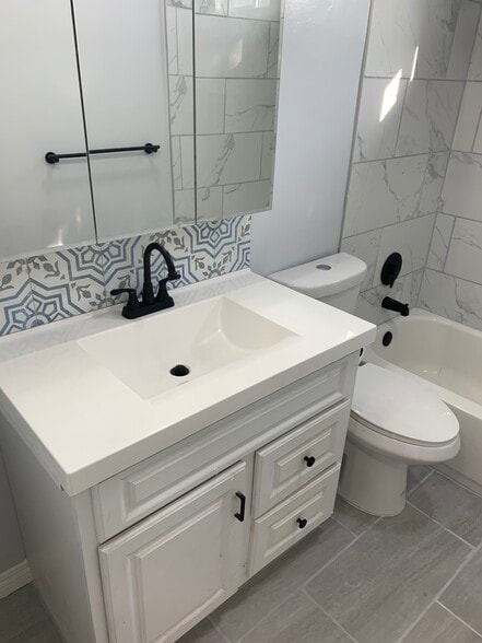 Completely remodeled bathroom - 630 E San Antonio Dr