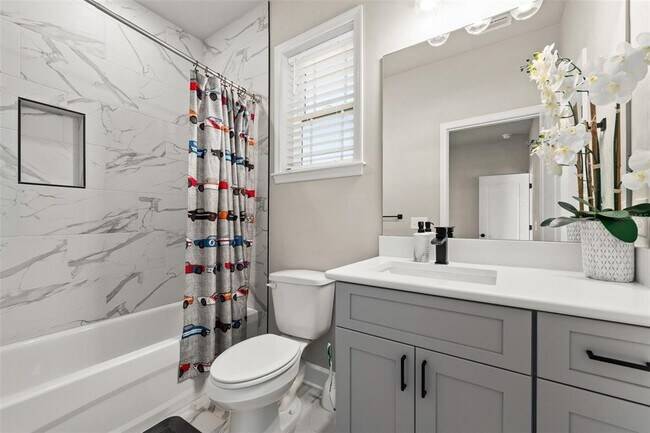 Building Photo - 24784 SW 21st Ln