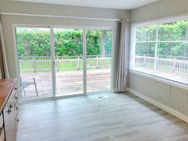 Building Photo - Adorable Hazelwood Bungalow on Secluded Road with Detached Garage, Expansive Basement and Yard