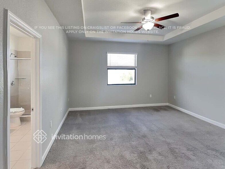 Building Photo - 3445 W 110th St