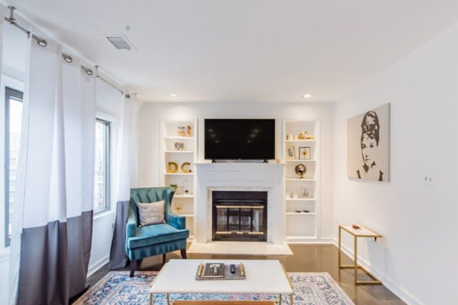 Building Photo - 1020 16th St NW
