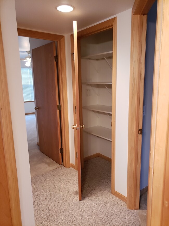 Building Photo - 208 Parador Pl