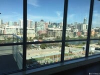 Building Photo - 718 Long Bridge St