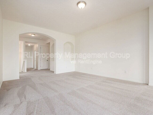 Building Photo - 5861 Yellowfin Ln