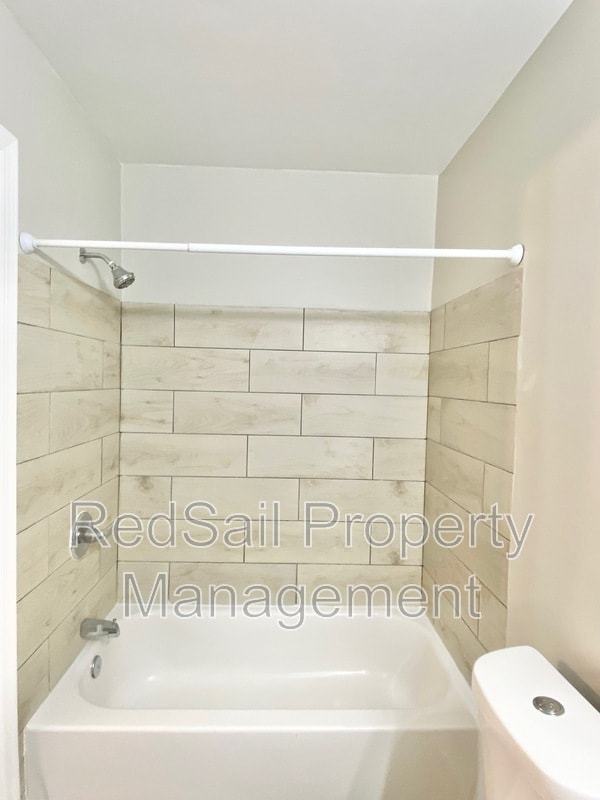 Building Photo - 5612 Picadilly Ln