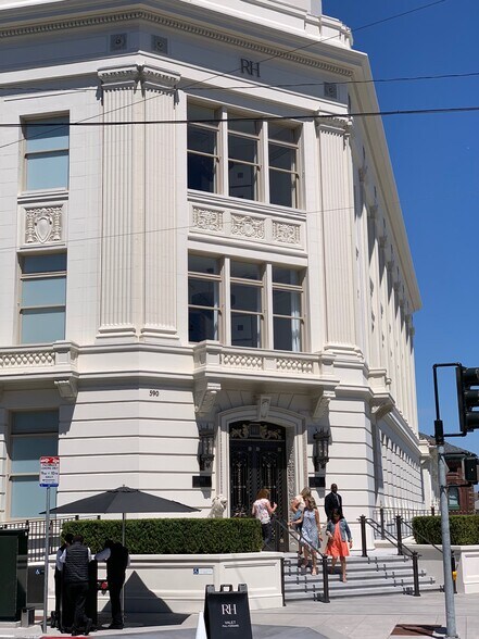 Restoration Hardware - 616 20th St