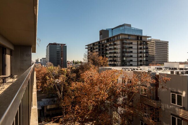 View looking east from balcony on a sunny, winter day - 500 N St