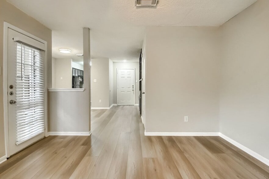 Building Photo - 8810 Schick Rd