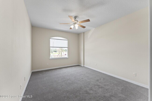 Building Photo - 907 Ocaso Ln