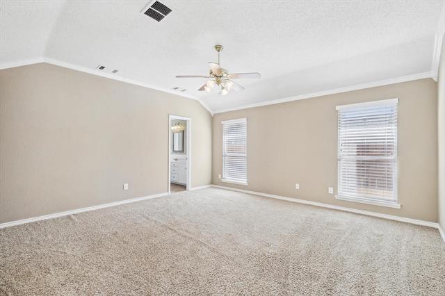 Building Photo - 4812 Highlands Dr