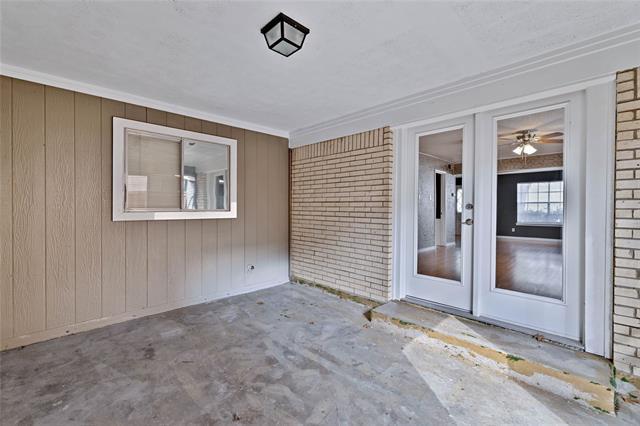 Building Photo - 5426 Winton St