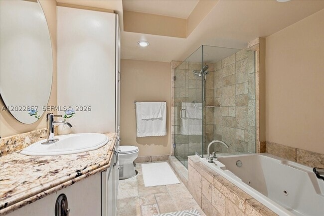 Building Photo - 20185 E Country Club Dr