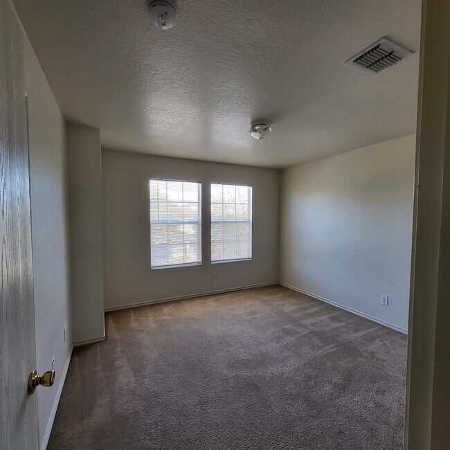 Building Photo - 6046 Bear Meadow