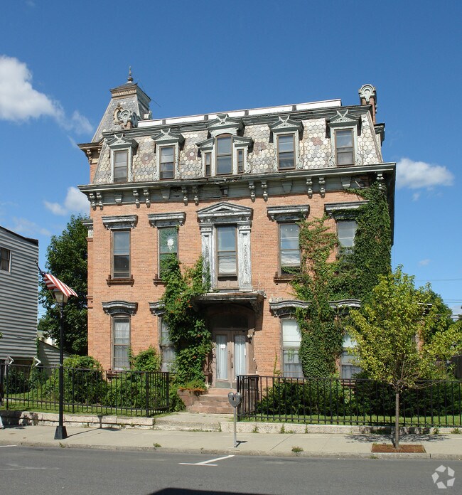 412 Warren St 412 Warren St Hudson NY 12534 Apartment Finder