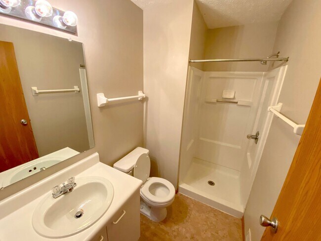 Building Photo - 5602 Wigmore Dr