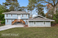 Building Photo - 6294 Saddlewood Dr