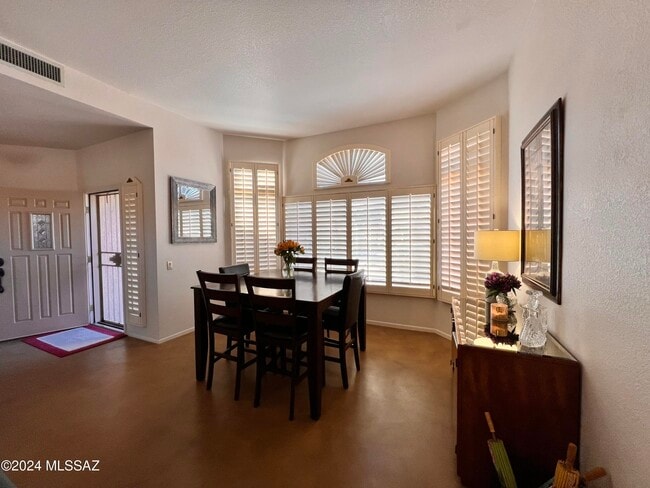 Building Photo - 14248 N Cirrus Hill Dr