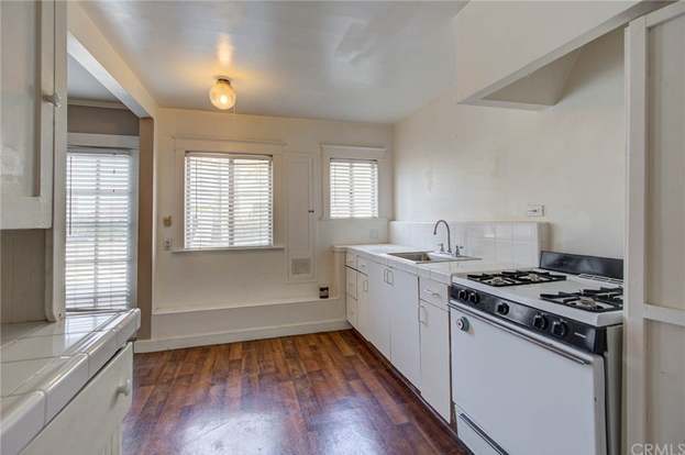 Building Photo - 223 24th St