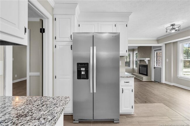 Building Photo - 5999 Blue Teal Ct