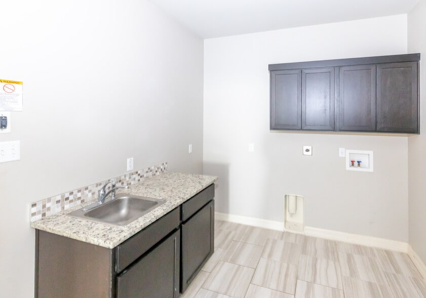 Utility Room - 336 Jake Dr