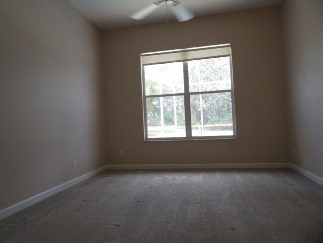 Building Photo - 2/2 with Den Pool Home In Lake Charles