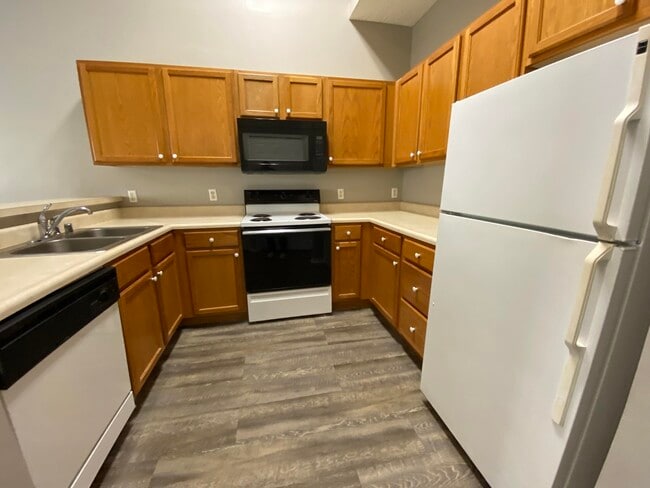 Building Photo - 2452 Southtown Blvd