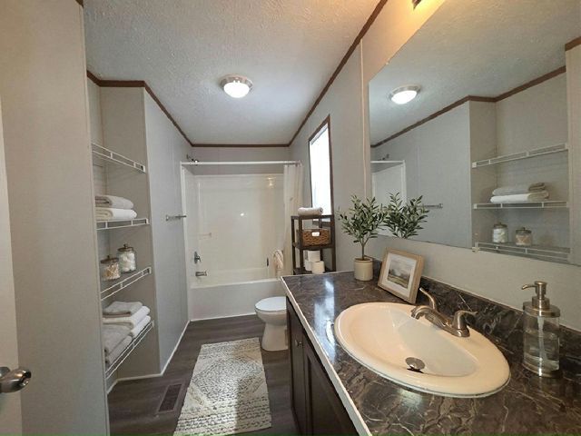 Building Photo - 337 Bunting Ln