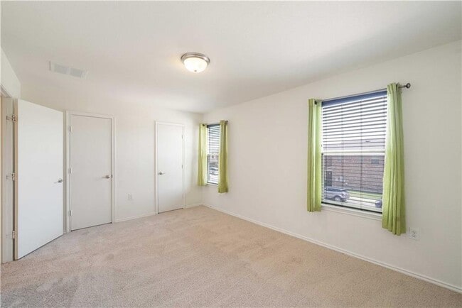 Building Photo - 11012 Culzean Dr