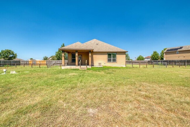 Building Photo - 117 Brittany Ln
