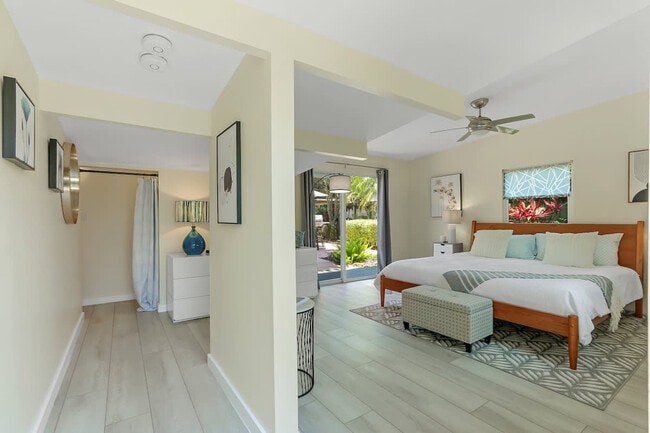 Building Photo - 1449 NE 23rd St