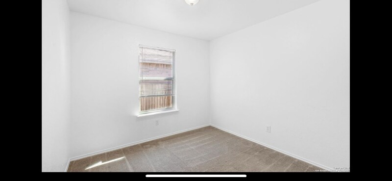 Building Photo - 9679 Acadian Dr