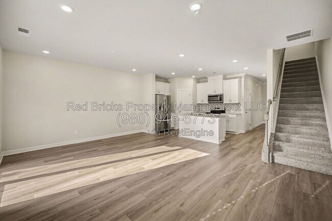 Building Photo - 2070 Old Rivers Rd