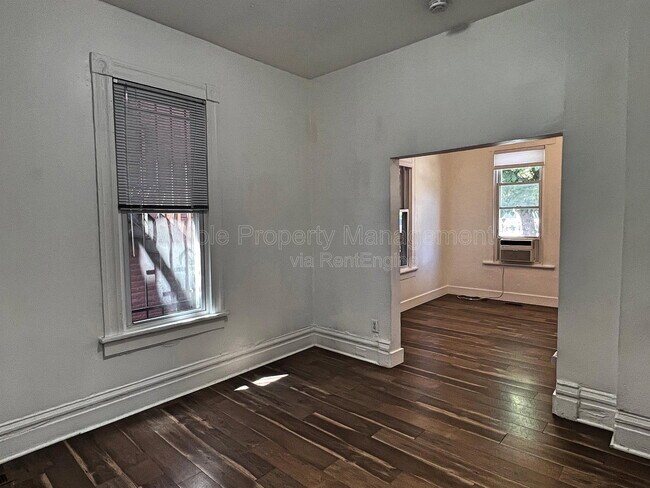 Building Photo - 2234 W 30th Ave