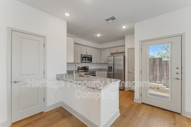 Building Photo - 7536 Briarwood Pass