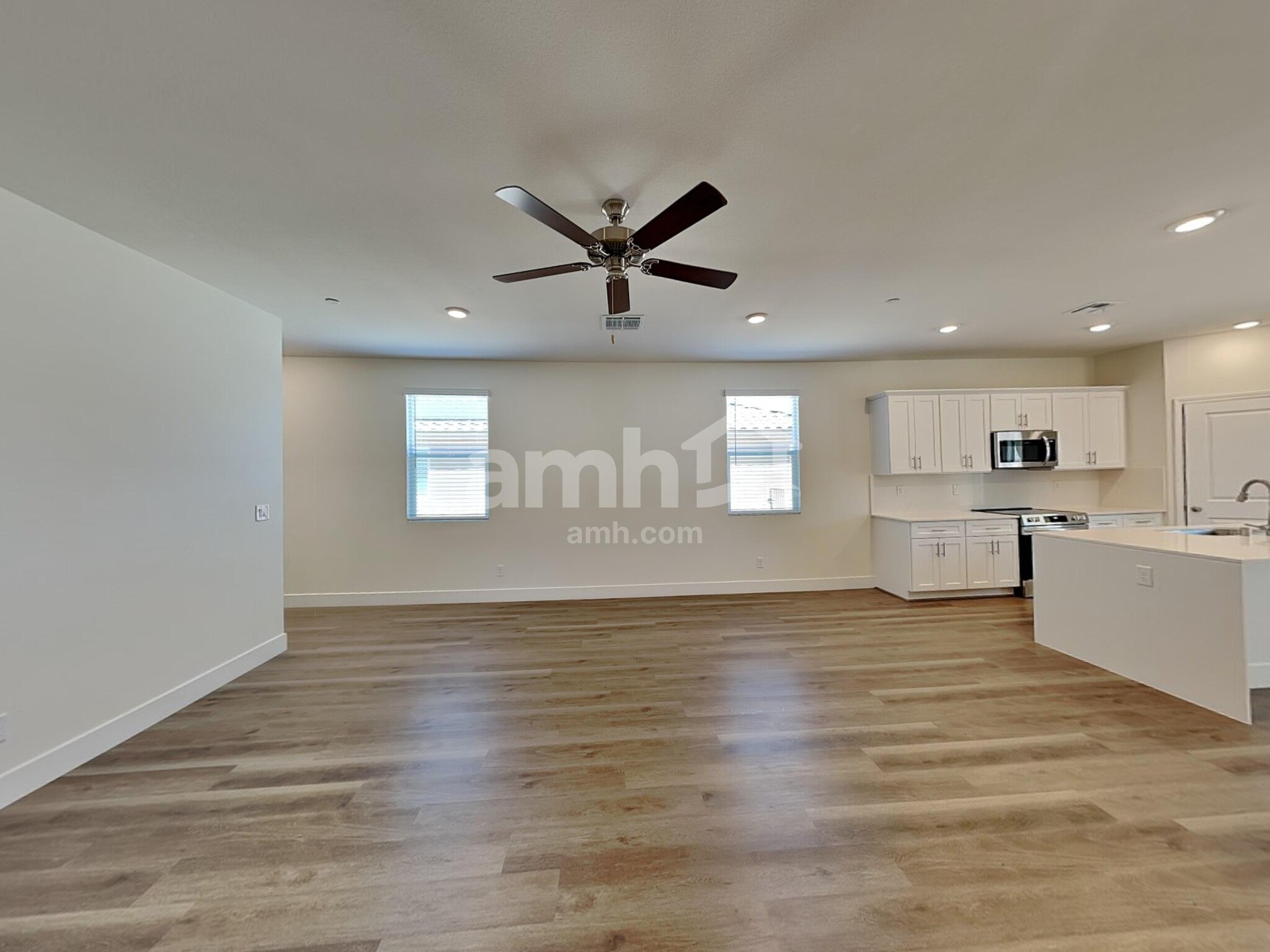 Building Photo - 510 Speckled Orchid Pl