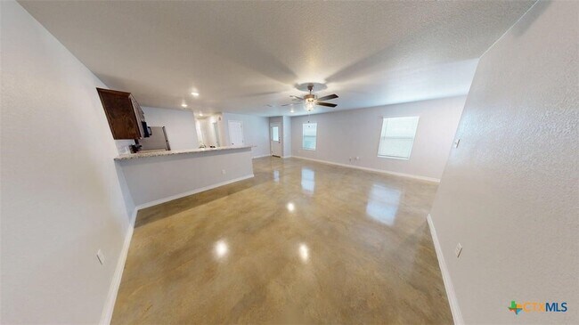 Building Photo - 1608 Tejas Trail