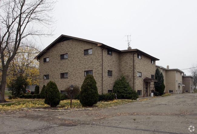 Building Photo - 435 Sunnyside St SW