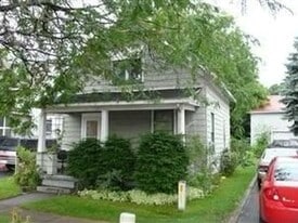 Building Photo - 124 Gateway Blvd N