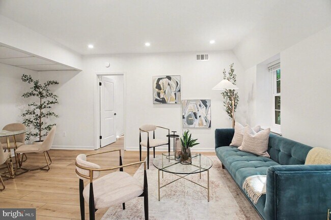 Building Photo - 2007 Key Blvd