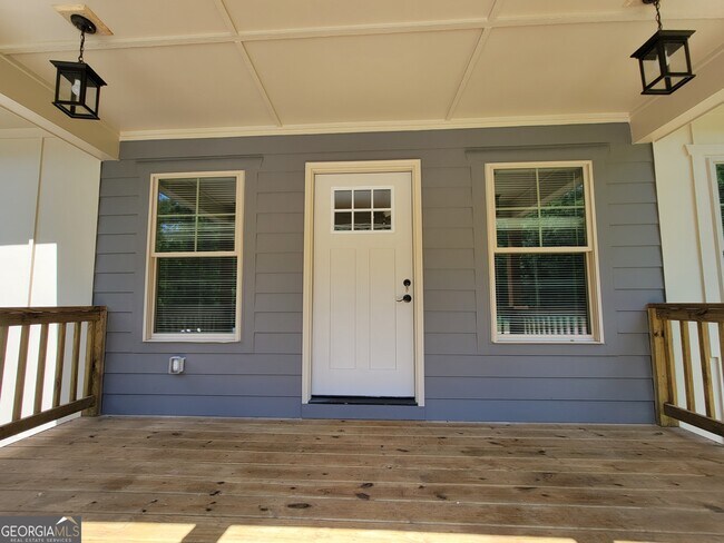 Building Photo - 413 Loblolly Ridge Rd
