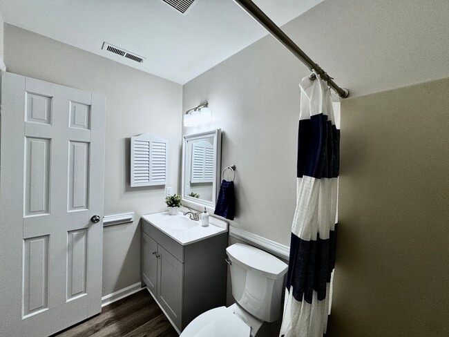 Building Photo - READY NOW!! Completely Updated 3-Bedroom Townhome in Kempsville Lake! Fenced Backyard - Pet Frien...