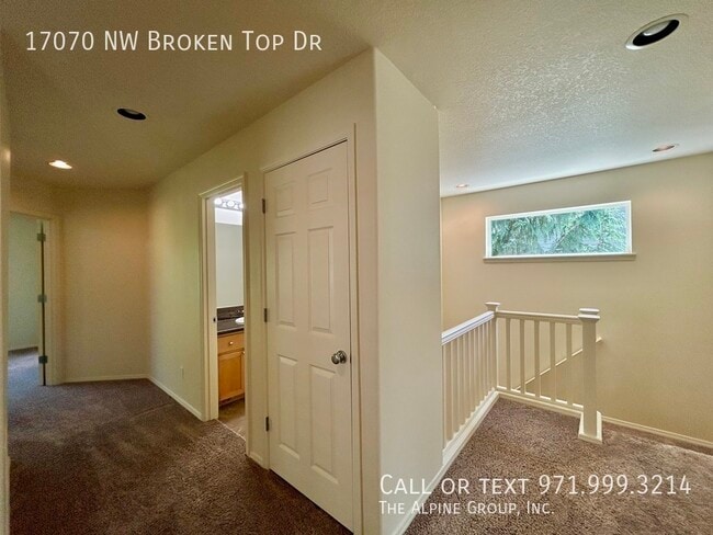 Building Photo - 17070 NW Broken Top Dr