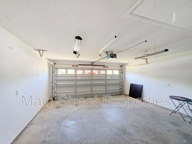 Building Photo - 1638 Dee's Rd
