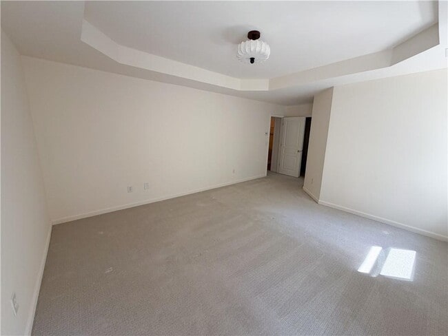 Building Photo - 216 Parc View Ln