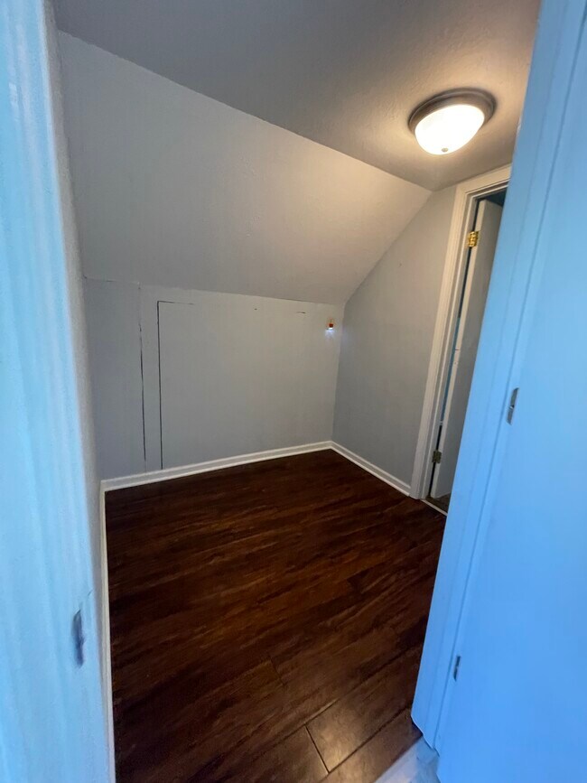 Upstairs hall area - 282 N Franklin St