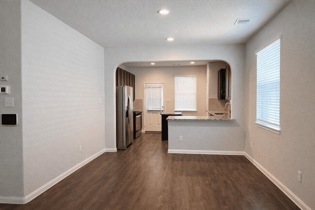 Building Photo - 3515 Cannon Dr